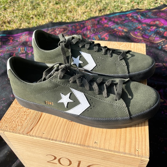 NWOB Converse Suede Army Green Skate Shoes - Men’s Size 9.5 - Picture 9 of 10